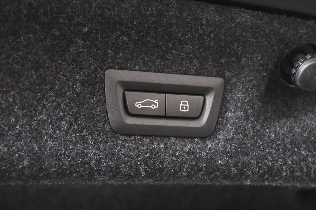 New 2026 BMW 430i xDrive Coupe w/ M Sport Package AWD/4WD image 38