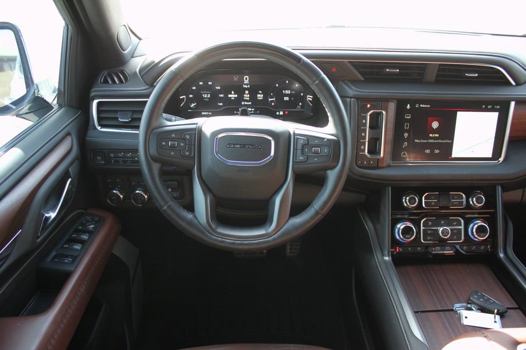 Used 2024 GMC Yukon Denali Ultimate image 11