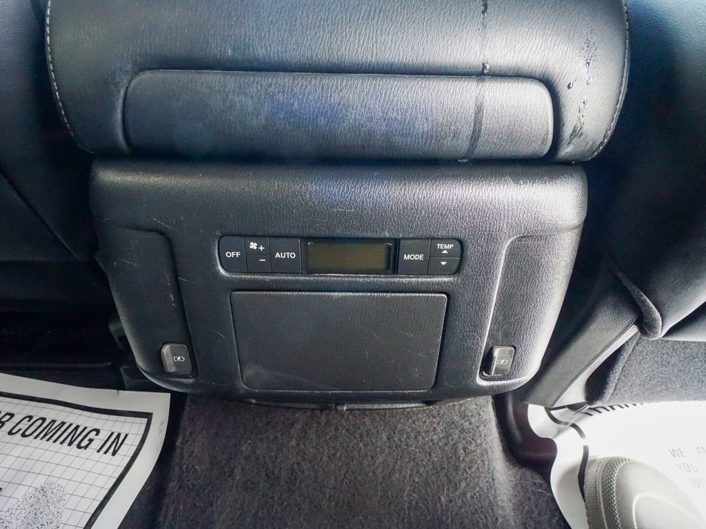 Used 2020 Nissan Armada SL w/ Premium Package image 18