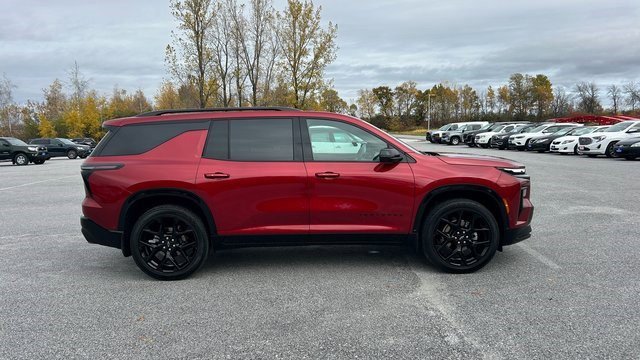 Certified 2024 Chevrolet Traverse RS image 2