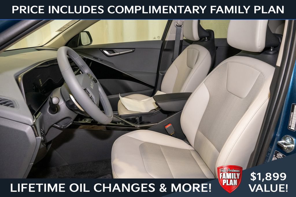 New 2026 Kia Niro EX FWD image 12