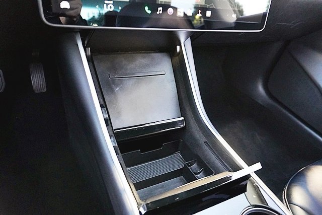 Used 2019 Tesla Model 3 Mid Range RWD image 43