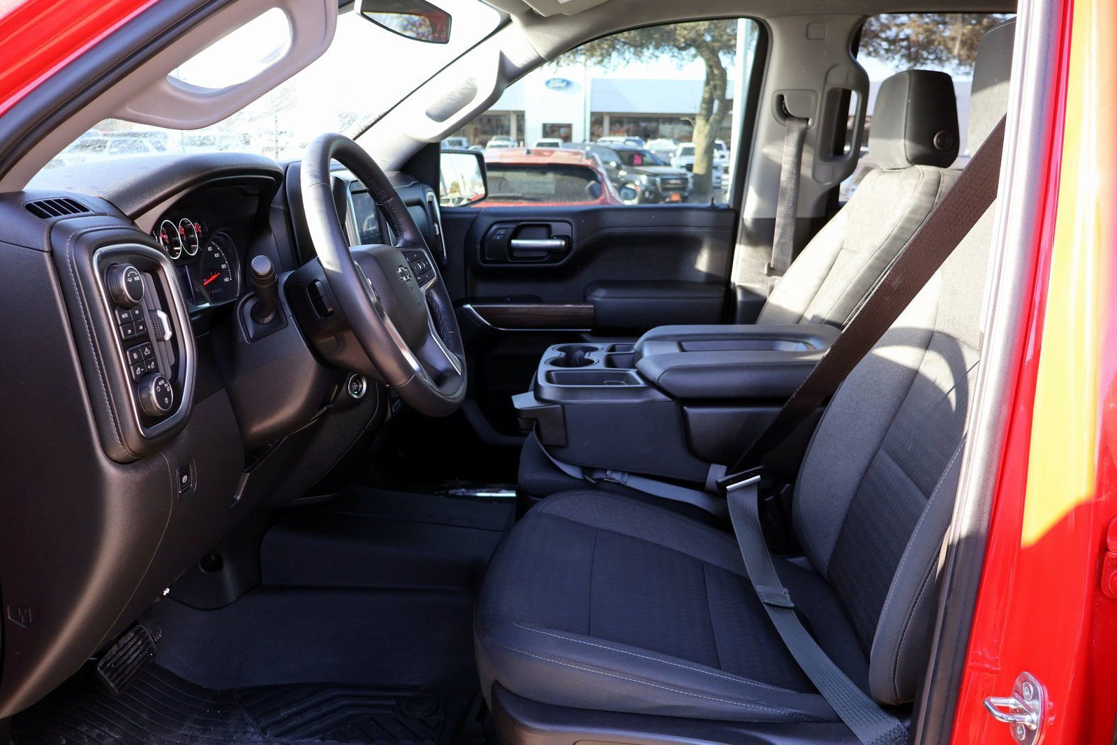 Used 2021 Chevrolet Silverado 1500 RST image 24