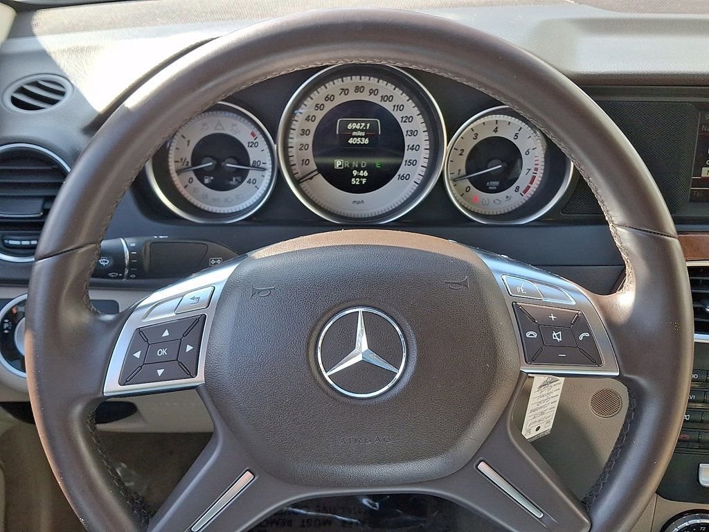 Used 2013 Mercedes-Benz C 250 Sedan image 19