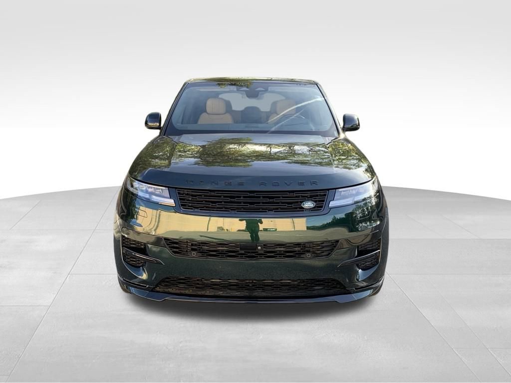 New 2025 Land Rover Range Rover Sport Dynamic SE image 2