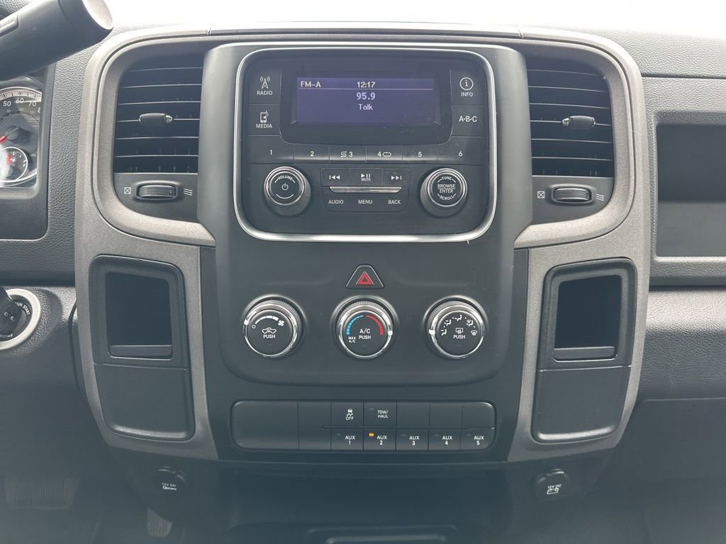 Used 2016 RAM 2500 Tradesman w/ Chrome Appearance Group image 22