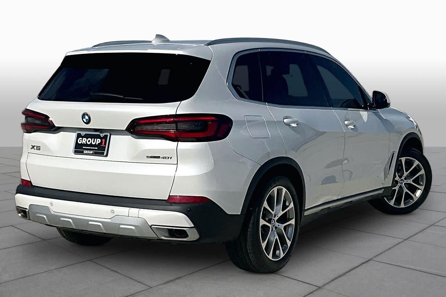Used 2023 BMW X5 sDrive40i w/ Premium Package RWD image 12