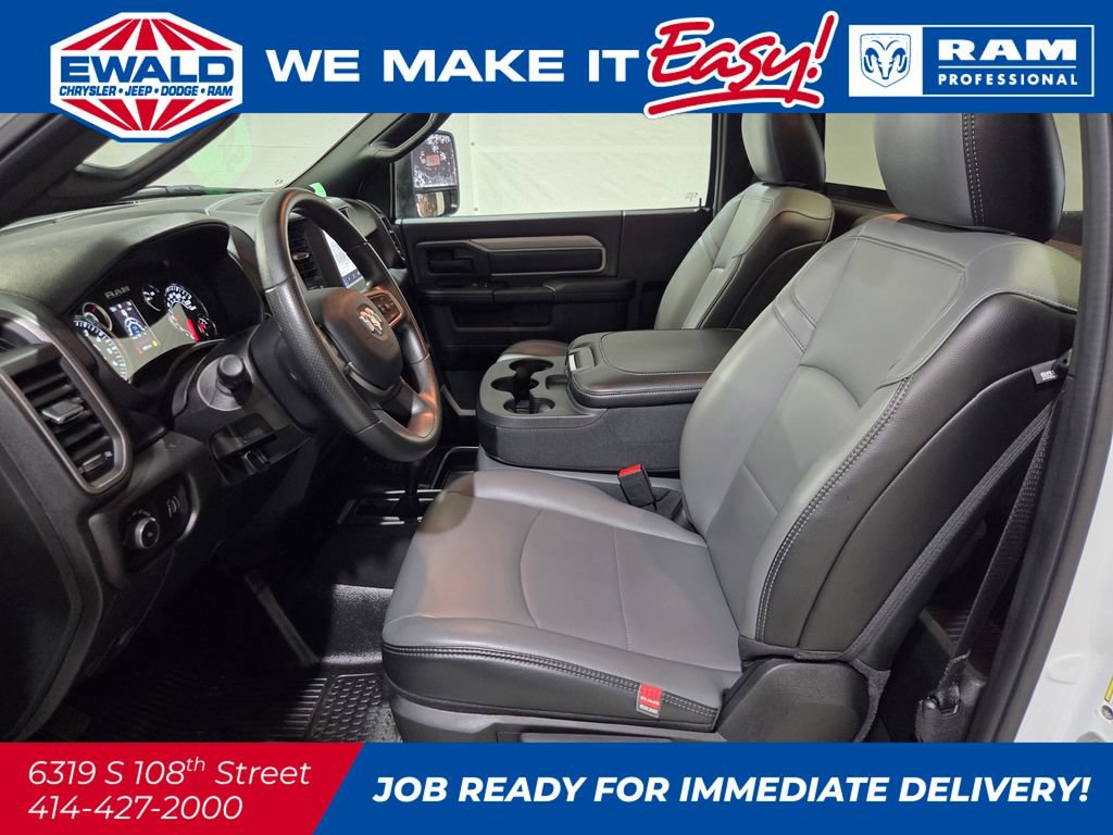 New 2024 RAM 2500 Tradesman w/ Chrome Appearance Group AWD/4WD image 12