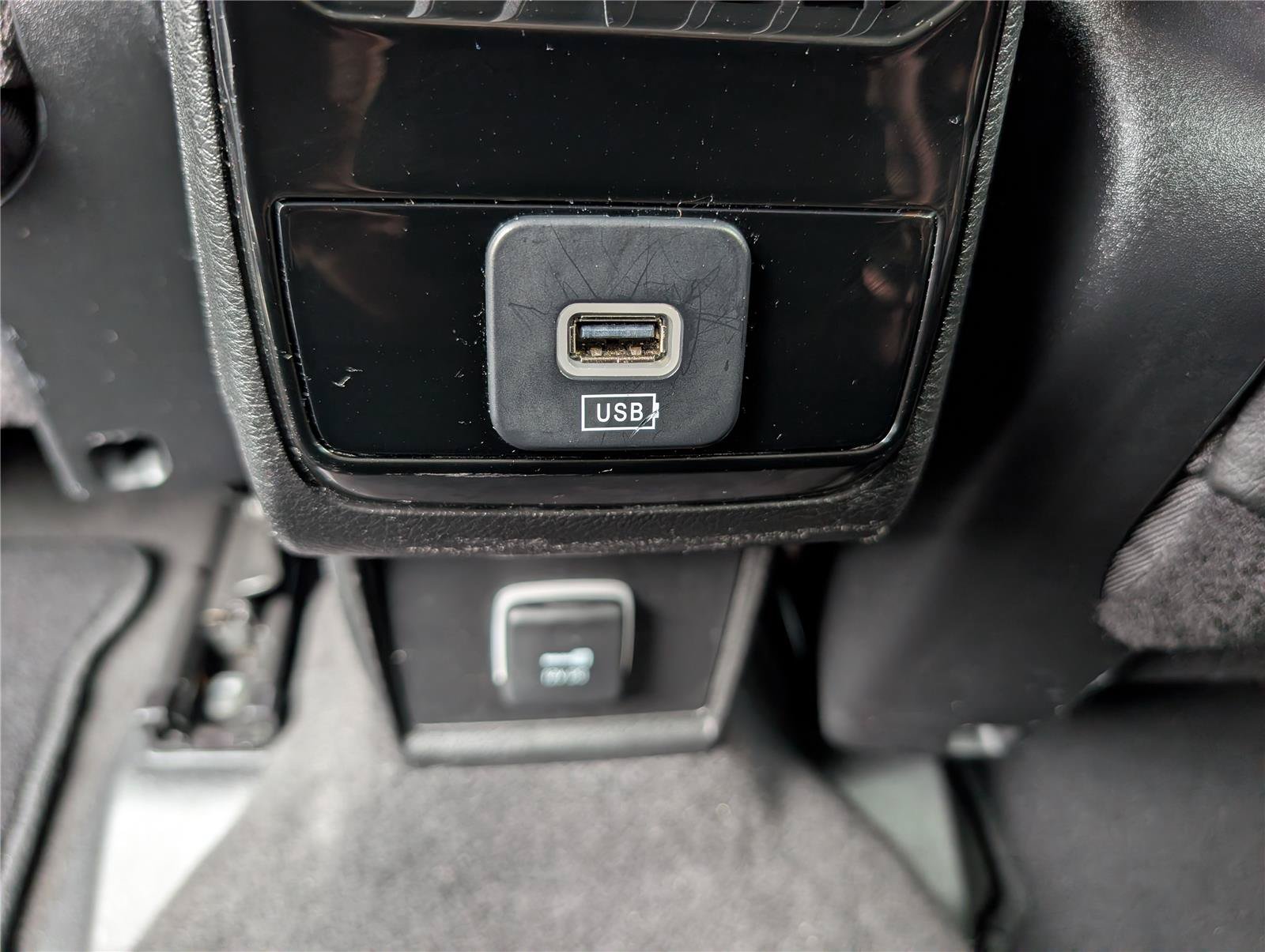 Used 2022 Jeep Compass Limited AWD/4WD image 15