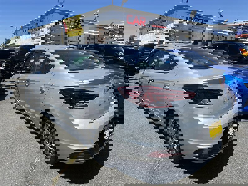 Used 2020 Hyundai Elantra SEL image 6