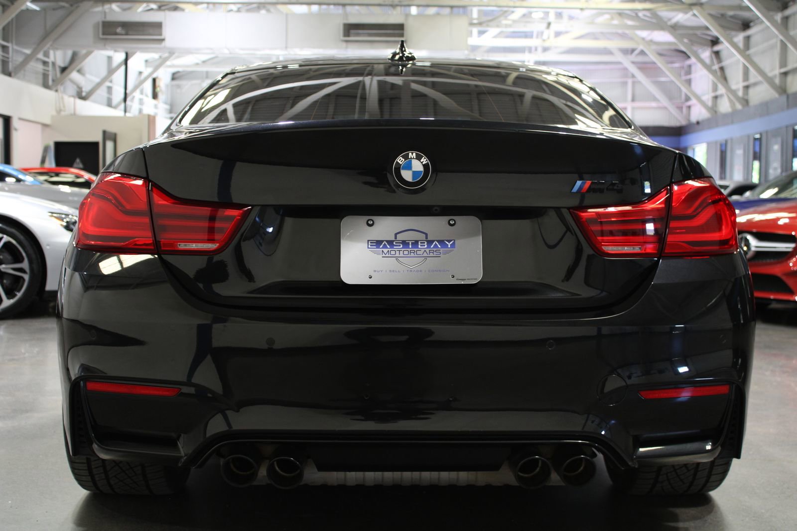 Used 2018 BMW M4 Coupe RWD image 13