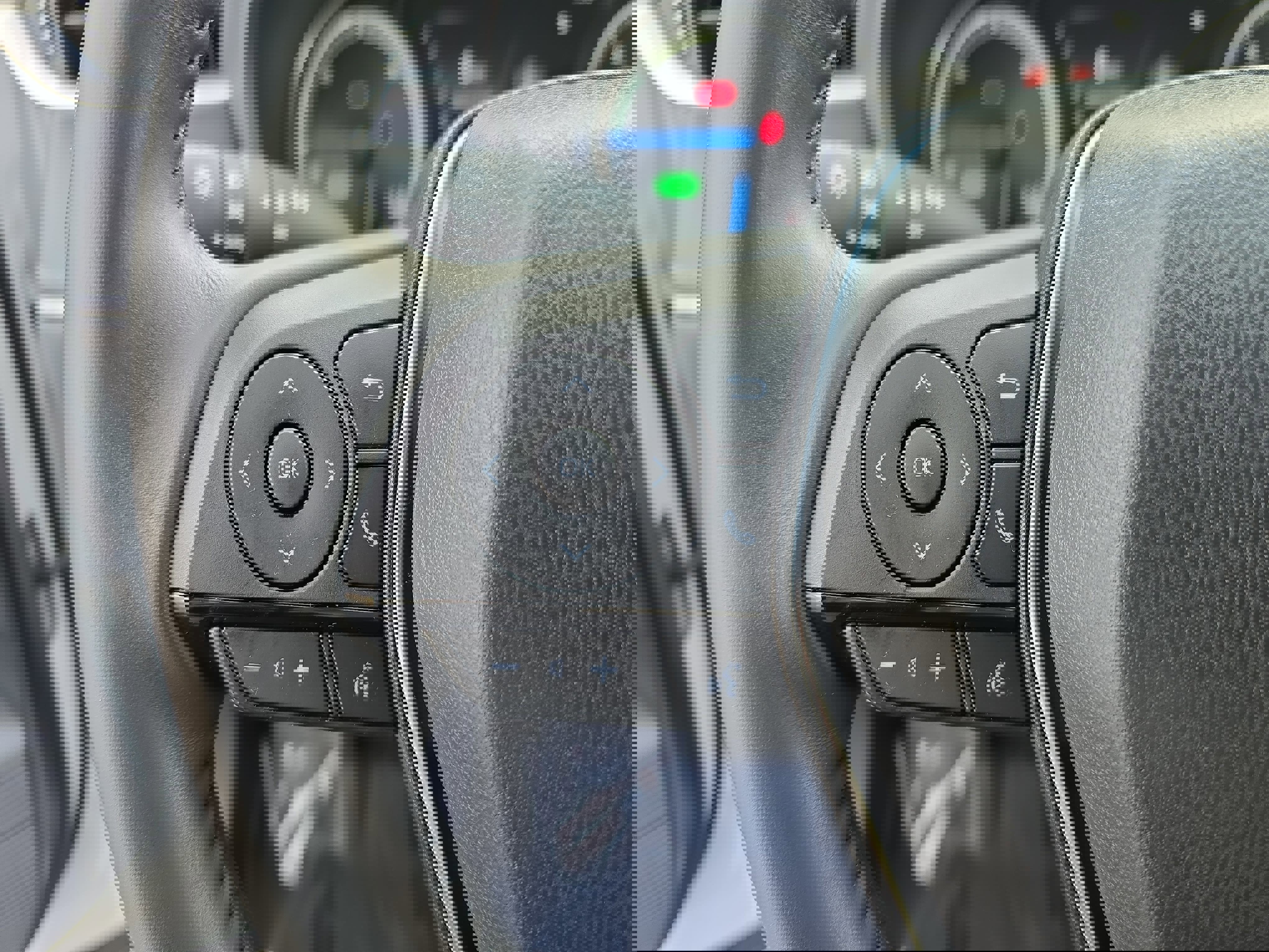 Certified 2024 Toyota Venza XLE image 19