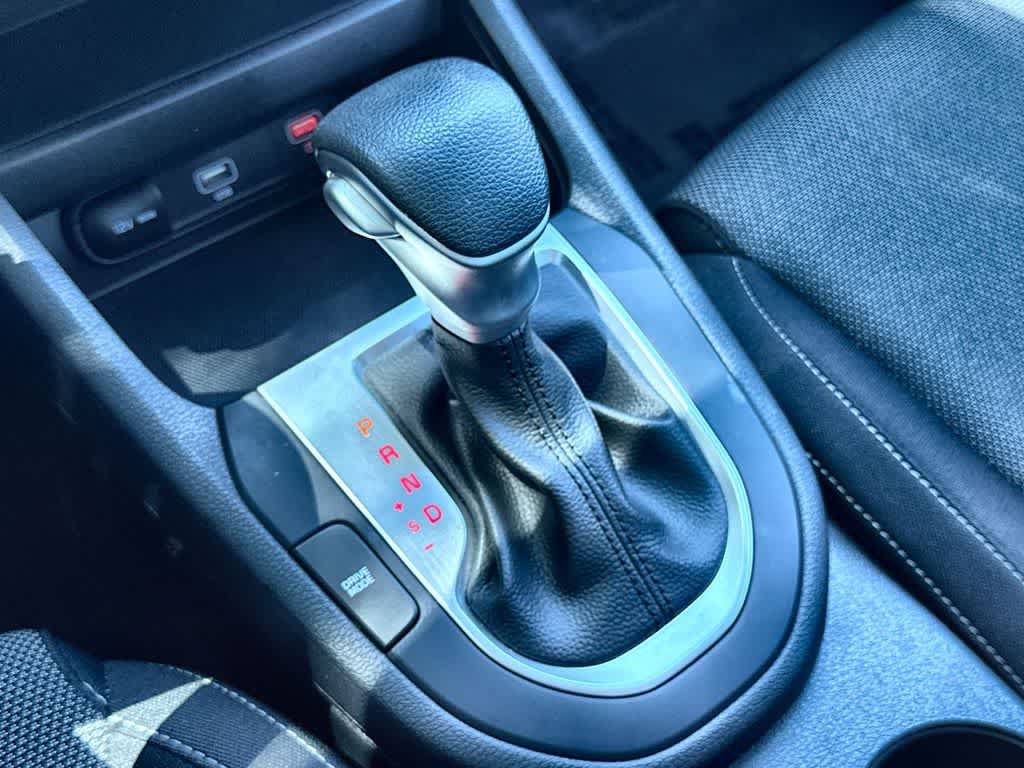 Used 2024 Kia Forte LXS FWD image 21