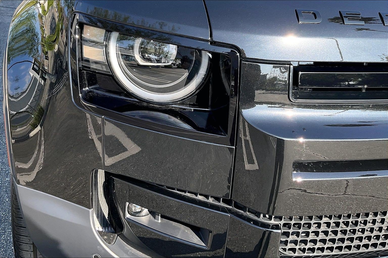 New 2026 Land Rover Defender 110 S AWD/4WD image 19