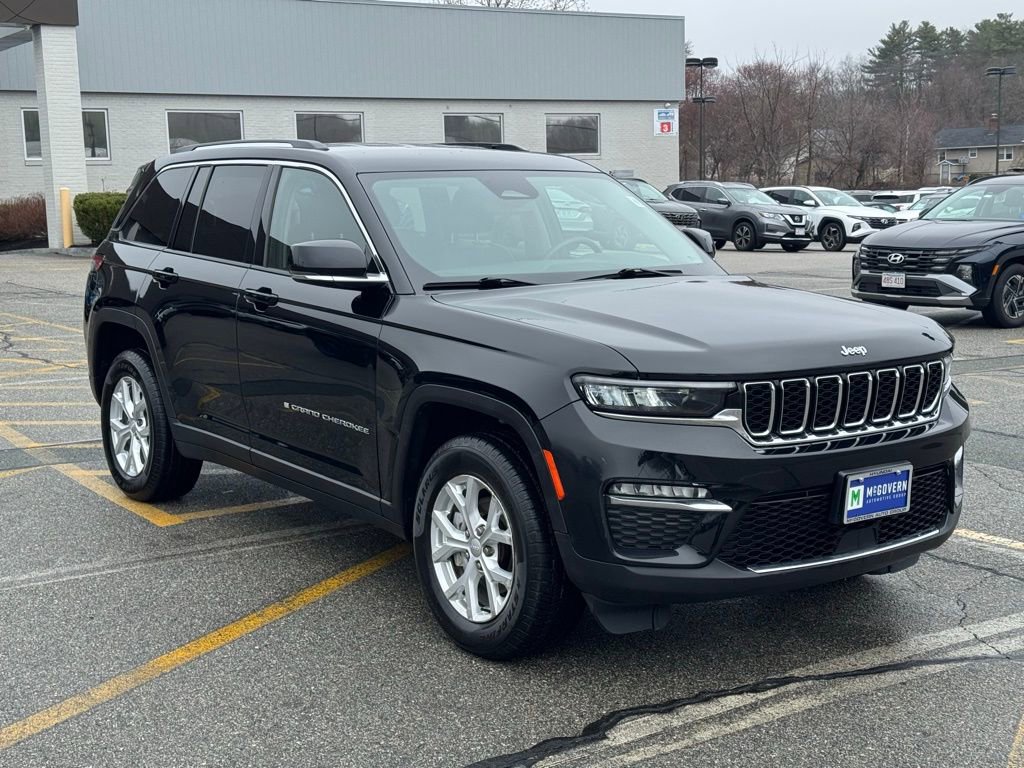 Used 2023 Jeep Grand Cherokee Limited image 8