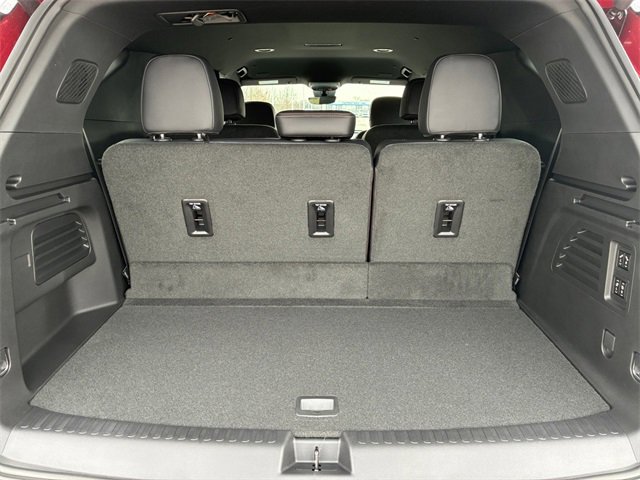 New 2026 Chevrolet Traverse High Country image 16