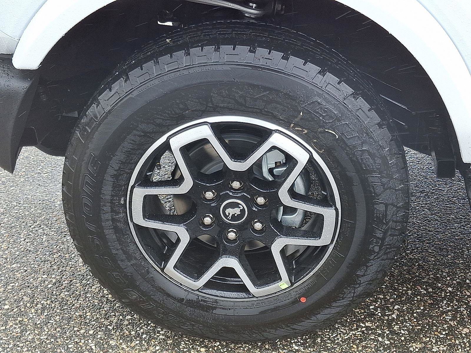 New 2025 Ford Bronco Outer Banks image 5