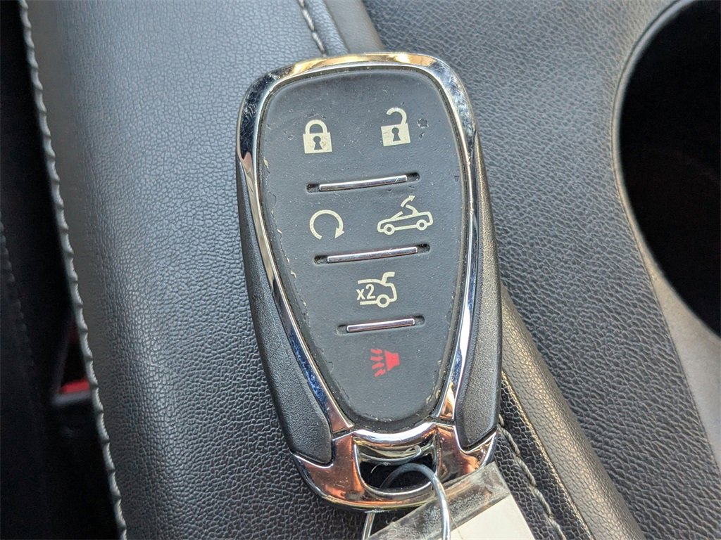 Used 2023 Chevrolet Camaro LT image 28