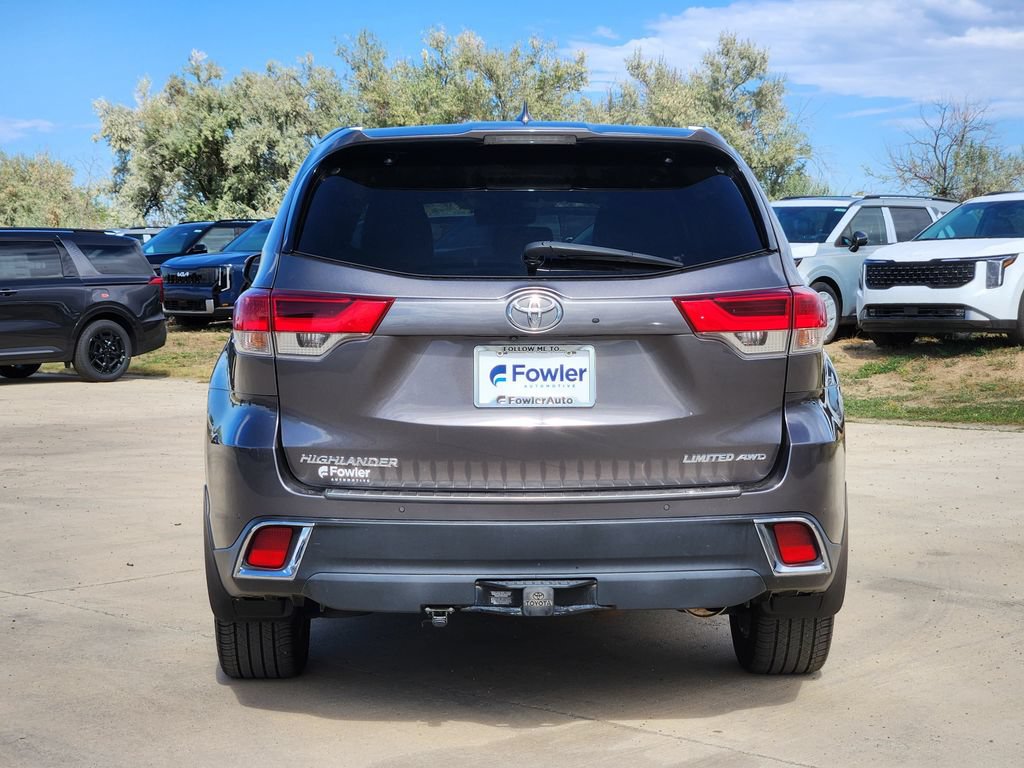 Used 2018 Toyota Highlander Limited AWD/4WD image 6