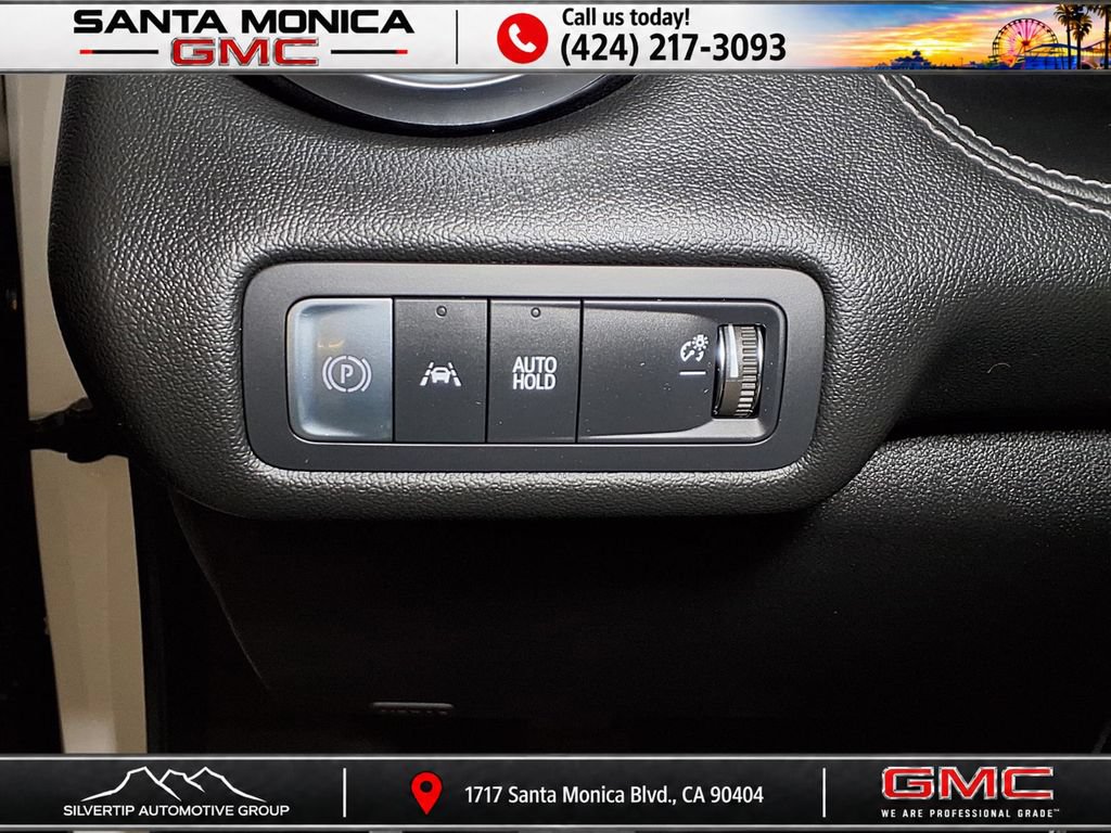 Certified 2024 Chevrolet Blazer EV LT AWD/4WD image 13