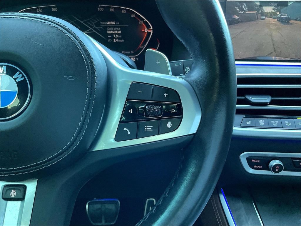 Used 2022 BMW X5 xDrive40i w/ M Sport Package AWD/4WD image 11