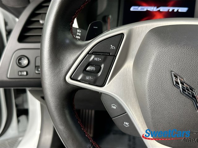 Used 2015 Chevrolet Corvette Z06 w/ 3LZ Preferred Equipment Group RWD image 14