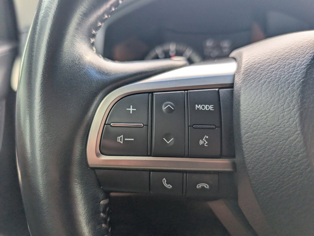 Used 2020 Lexus LX 570 4WD w/ Luxury Package image 20