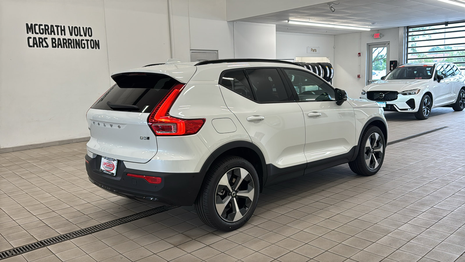 New 2026 Volvo XC40 B5 Plus w/ Protection Package Premier AWD/4WD image 5