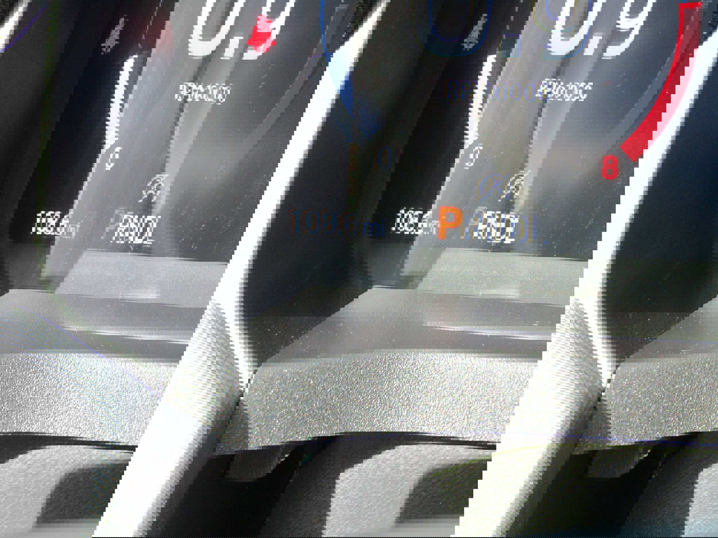 New 2026 Ford Explorer ST-Line w/ ST-Line Street Pack image 23