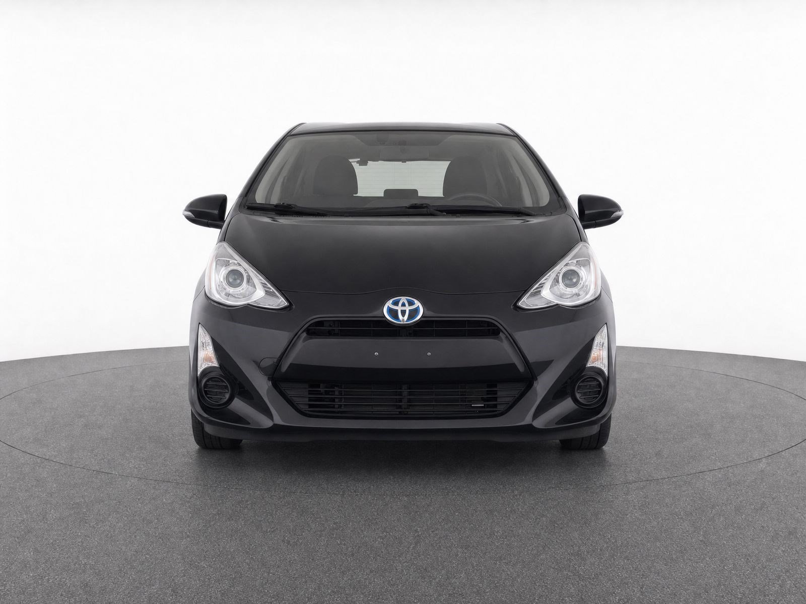 Used 2015 Toyota Prius C Three FWD image 5