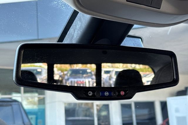 Used 2021 GMC Canyon Denali image 24