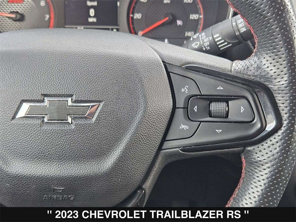 Used 2023 Chevrolet TrailBlazer RS image 25