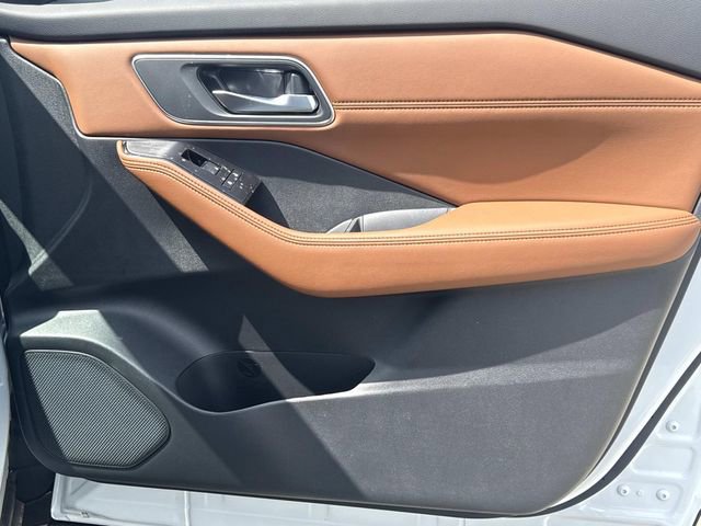 New 2026 Nissan Rogue Platinum AWD/4WD image 15