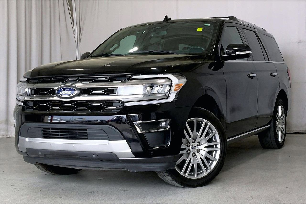 Used 2024 Ford Expedition Limited image 2