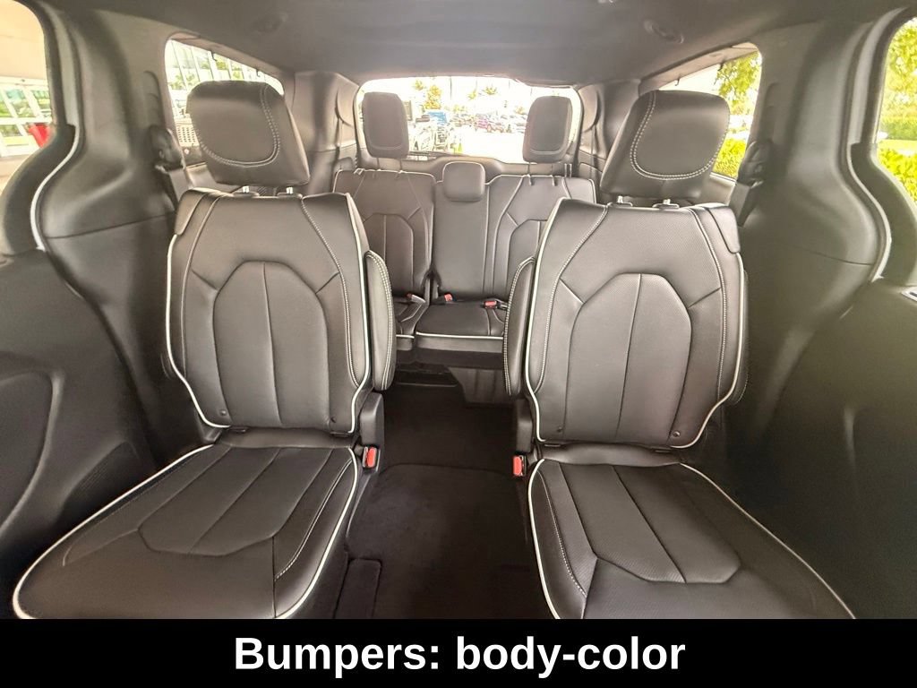 New 2027 Chrysler Pacifica Limited w/ S Appearance Package FWD image 26