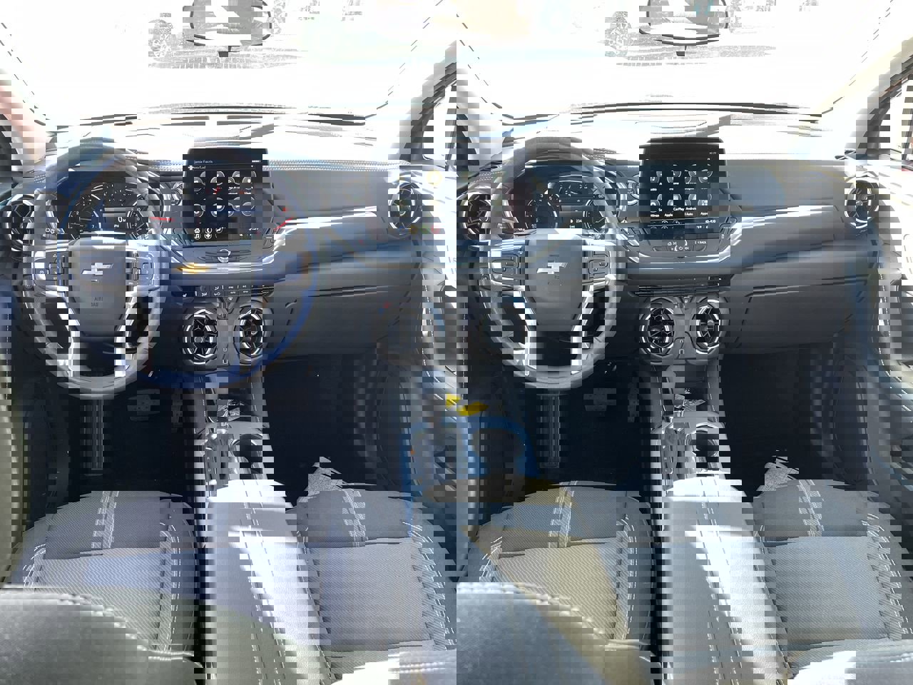 Certified 2024 Chevrolet Blazer LT w/ Driver Confidence Package image 19