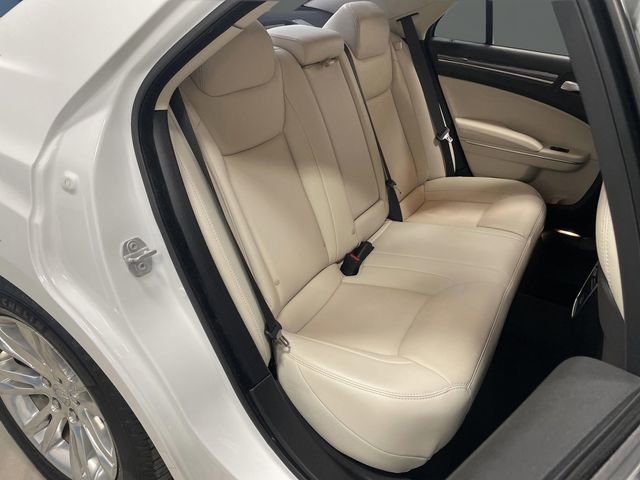 Used 2021 Chrysler 300 Touring L image 28