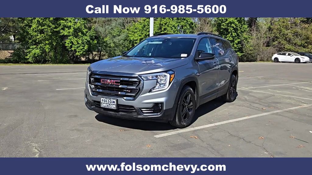 Used 2024 GMC Terrain AT4 image 5