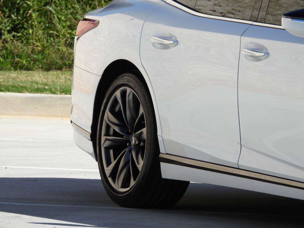 Used 2020 Lexus LS 500 F Sport w/ Cold Weather Package (CK) RWD image 14