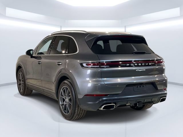 Certified 2025 Porsche Cayenne image 7