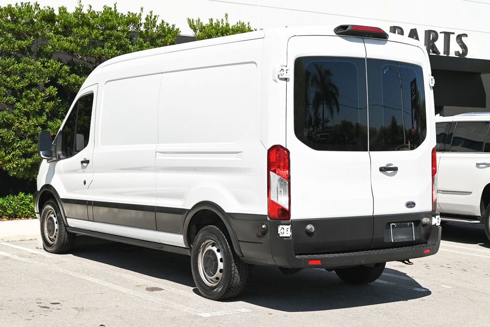 Used 2019 Ford Transit 250 148 Medium Roof RWD image 6