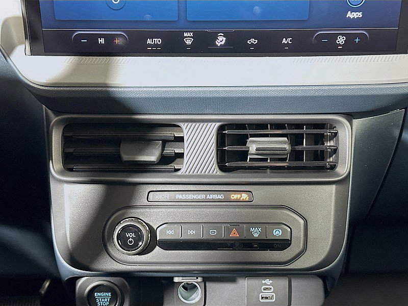 New 2025 Ford Maverick XLT w/ Black Appearance Package image 16