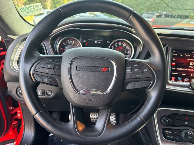 Used 2016 Dodge Challenger R/T w/ Sound Group RWD image 9
