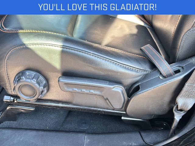 Used 2022 Jeep Gladiator Mojave w/ LED Lighting Group image 18