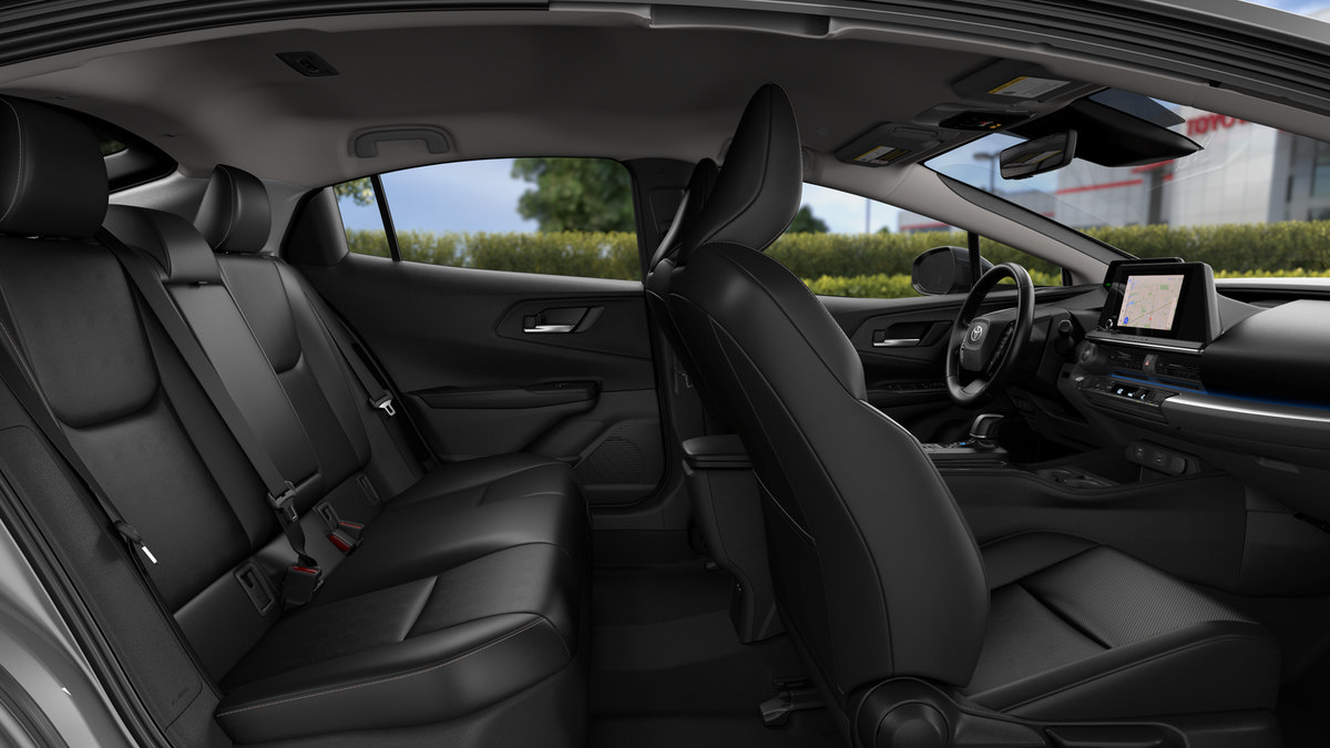 New 2026 Toyota Prius XLE FWD image 32