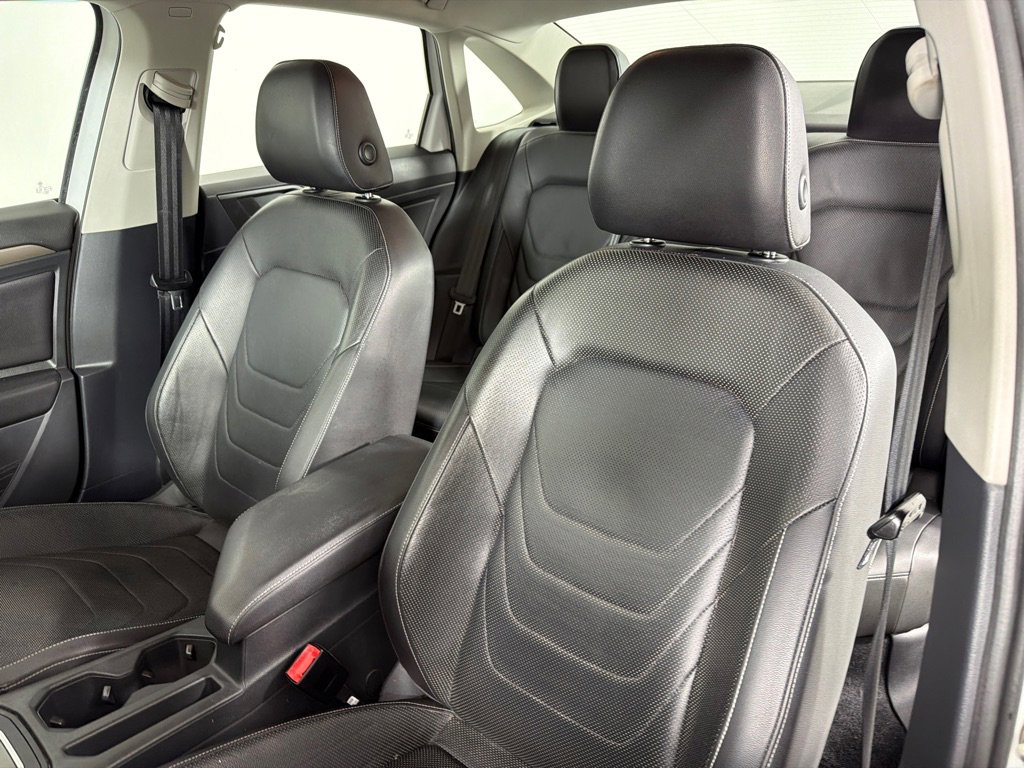 Used 2019 Volkswagen Jetta SEL Premium FWD image 12