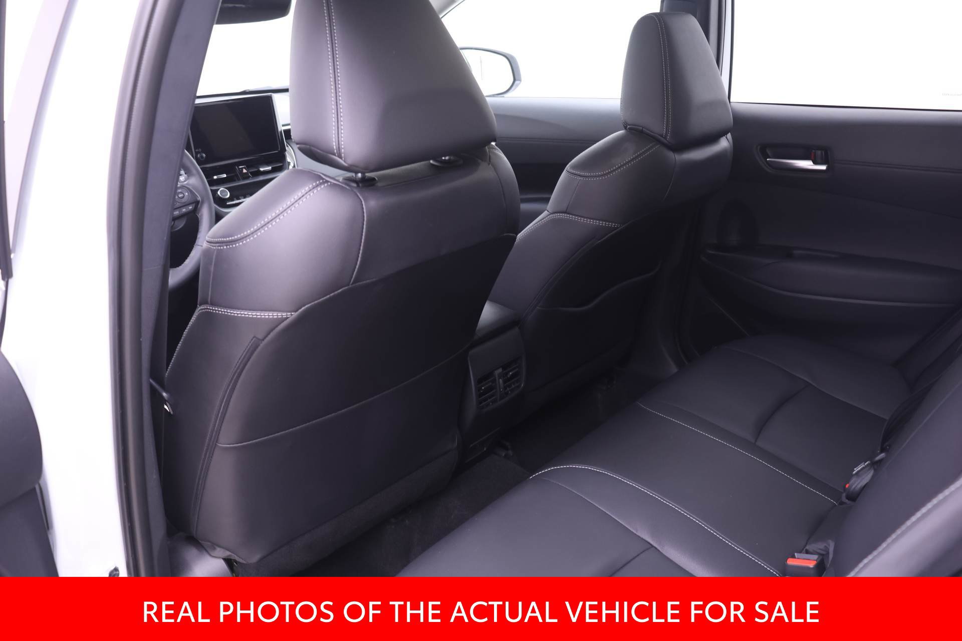 Certified 2024 Toyota Corolla Cross XLE w/ Convenience Package AWD/4WD image 12