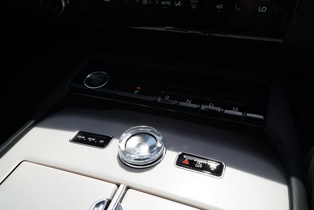 New 2026 Lincoln Navigator Reserve w/ Jet Appearance Package AWD/4WD image 20