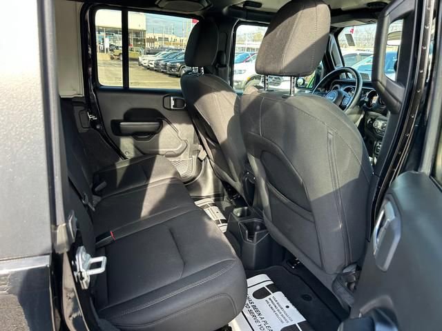 Used 2021 Jeep Wrangler Unlimited Sport image 28