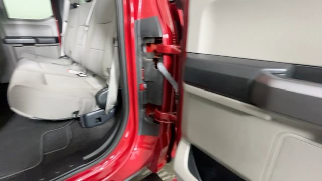 Used 2020 Ford F150 XLT w/ Equipment Group 302A Luxury AWD/4WD image 19